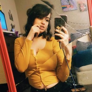 Meet your Posher, Helene